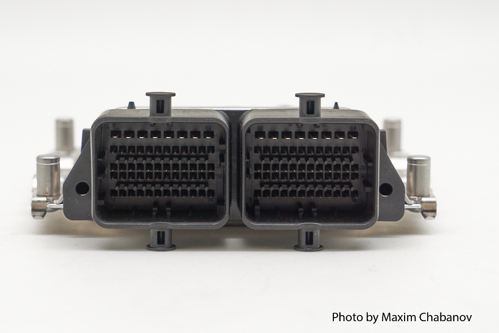 21214-1411020-70 ЭБУ BOSCH -Контроллер н/о Е-газ  (Е-5)